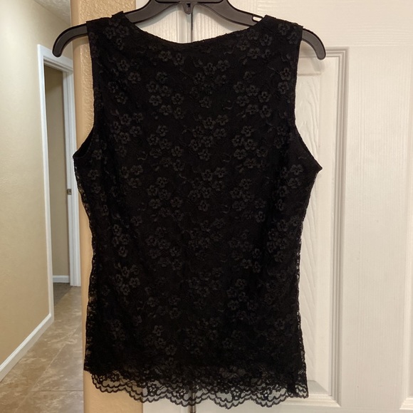 Women's Black lace overlay Tank Top - Picture 5 of 5